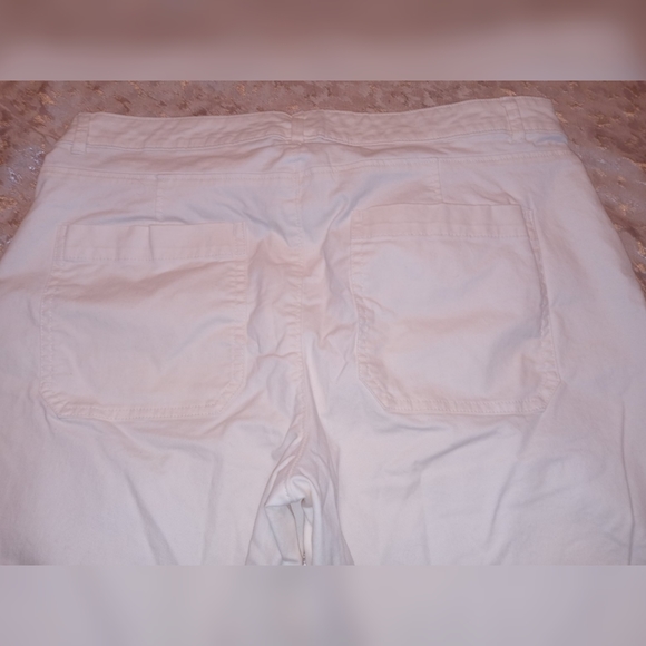 Old Navy ⚓ High Waisted Pants👖 - Picture 5 of 9